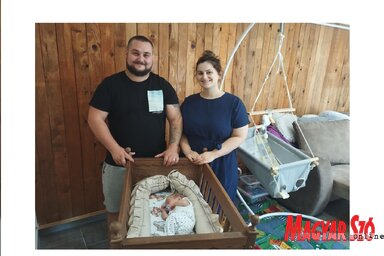 A Bonifárt család tagjai: István, Karolina és kisfiuk, Máté (Fotó: Kancsár Izabella)
