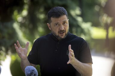 Az ukrán elnök biztos abban, hogy Donald Trump amerikai elnök nem veszítette el érdeklődését az orosz-ukrán háború lezárását célzó tárgyalásos folyamat iránt (Fotó: Beta/AP)