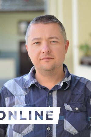 Fülöp Valentin iskolaigazgató (Fotó: Lakatos János felvétele) Fülöp Valentin iskolaigazgató (Fotó: Lakatos János felvétele)