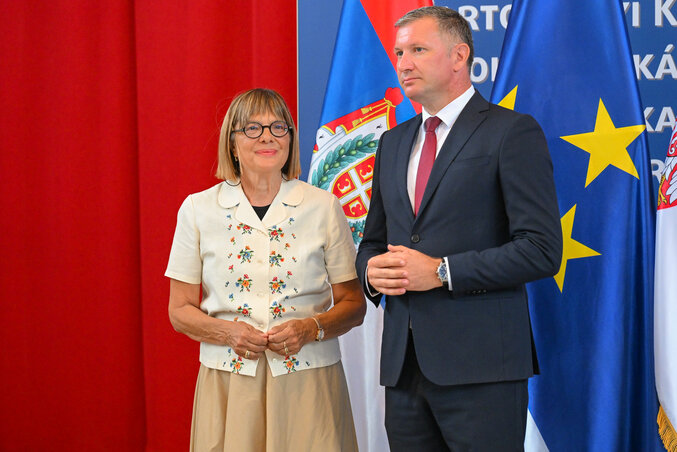 Maja Gojković és Tóth Zoltán (A tartományi kormány felvétele)