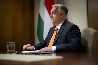 A magyar kormányfő kifejtette, Svédországban az igazságszolgáltatás büntetlenül hagyja tevékenykedni a kiskorúakat kihasználó bűnszervezeteket (Fotó: MTI)