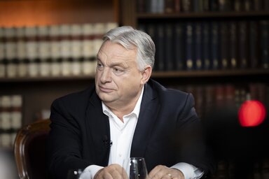 A magyar miniszterelnök kijelentette, hogy a magyar külpolitika a békepártiságáról híres az egész világon (Fotó: MTI)