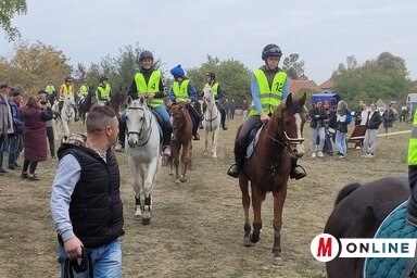 A tereplovaglás startja sem olyan, mint a hagyományos versenyeké (Fotó: Lakatos János felvétele)
