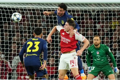 Gyökeres (középen) két góllal járult hozzá az Arsenal sikeréhez (Fotó: Beta/AP)
