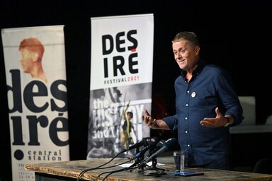 Urbán András a sajtótájékoztatón/Fotó: Molnár Edvárd