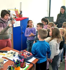 Erős Kincses Krisztina elmondta nekik, hogy ha jól sportolnak, bekerülnek az újságba (Gergely Árpád felvétele)