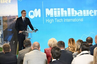 Digitális útlevelek két éven belül, gazdasági fellendülés 2030-ig. (Fotó: Aleksandar Vučić / Facebook)