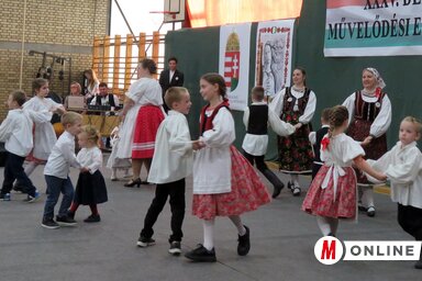 A kis fellépők A kis fellépők