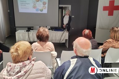 Ördög Judit előadás-sorozata december közepéig tart (Fotó: Lakatos János felvétele) Ördög Judit előadás-sorozata december közepéig tart (Fotó: Lakatos János felvétele)