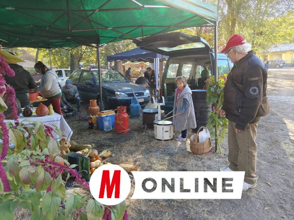 Dobosok két generációja Dobosok két generációja