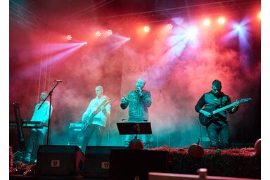 Az együttes alapító tagjai kishegyesiek, vagy kishegyesi gyökerekkel rendelkeznek (Fotó: AcoustrinX Archív)