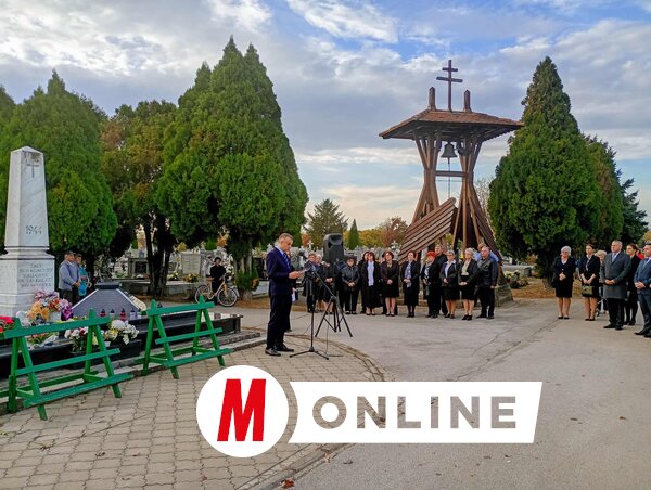 Dr. Forró Lajos mondott beszédet