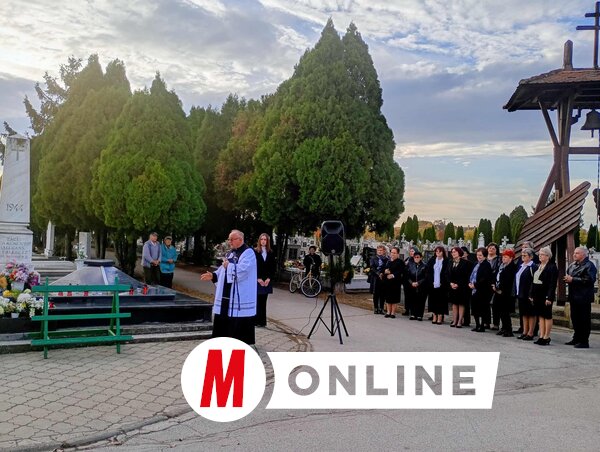 Palatinus István plébános tartott az alkalomhoz illő szertartást