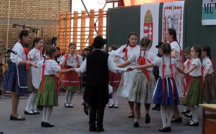 A torontálvásárhelyi néptáncosok