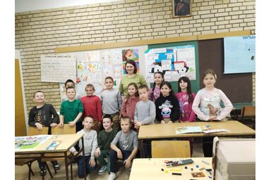 A magyarittabéi és a magyarcsernyei diákok (Fotó: Petőfi Sándor Általános Iskola)