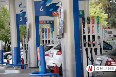 Az üzemanyagokra vonatkozó jövedéki adóból 244 milliárd dináros bevételre számítanak (Fotó: Ótos András)