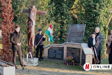 Nagyidei Márk az ártatlanul kivégzett topolyai polgárokra emlékezett (Tóth Péter felvétele)