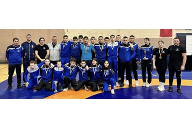 A Potisje birkózói Zomborban