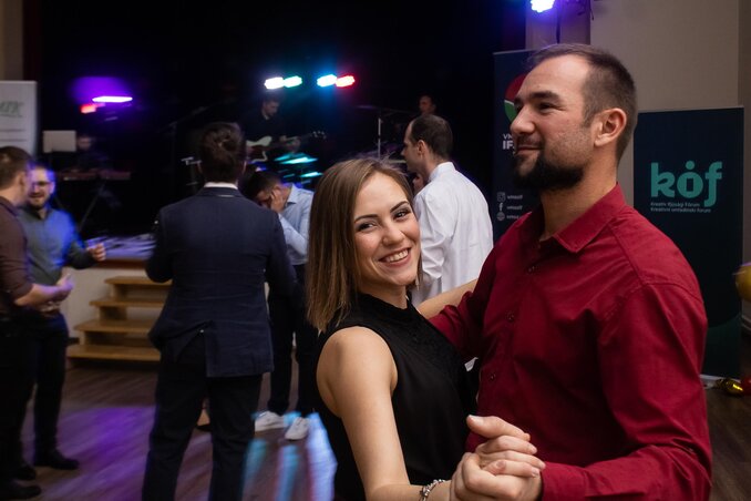 Volt, aki a páros táncok kedvelője volt… (Faragó Szabolcs felvétele)