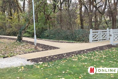 Zajlik a sétány alapjának kiépítése (Fotó: Tóth Péter felvétele)