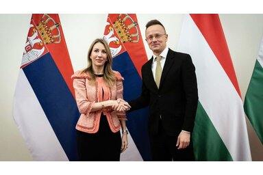 Dubravka Đedović Handanović és Szijjártó Péter (Facebook/Szijjártó Péter oldala)