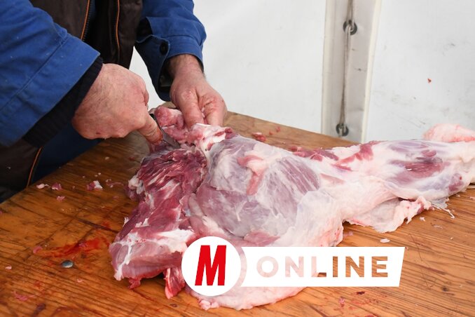 Darálás előtt ki kell csontozni a sonkát