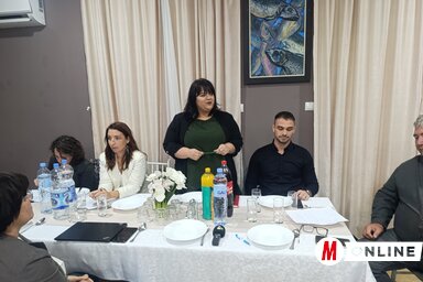 Tóth Ramóna, az MNT képviseletében szólt a jelenlévőkhöz (Fotó: L. Móger Tímea)