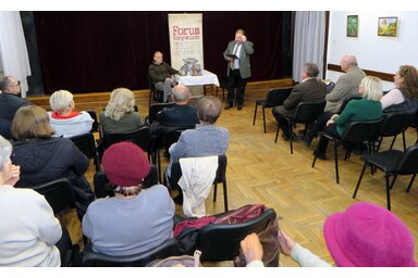 A szerzővel Jenovay Lajos beszélgetett  / Fotó: Kecskés István