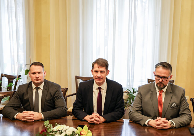 A találkozón részt vett Fremond Árpád, az MNT és Juhász Bálint a tartományi képviselőház elnöke is (Fotó: Dr. Pásztor Bálint/Facebook)