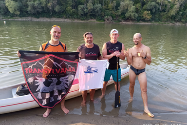 Kovács József csapattársaival (Kovács József képgyűjteménye)