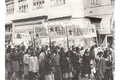 Kommunista felvonulás a városközpontban / Fotó: gradsubotica.co.rs