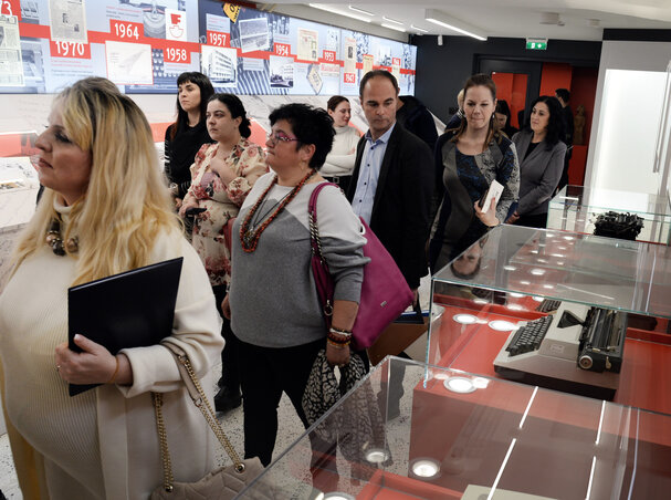 Učesnici konferencije su obišli Muzej štampe i štamparstva „Magyar Szó” (fotografija: Čila David)