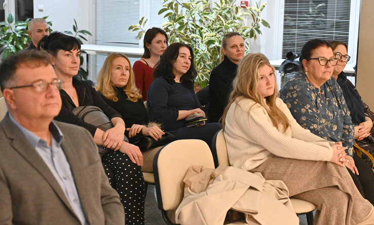 Szerződés-aláírás Újvidéken