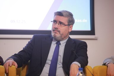 Szavai szerint hihetetlen az a kitartás, amellyel az ellenzék vezetői erőltetik a kilencvenes évekbe való visszatérés narratíváját (Fotó: Beta)