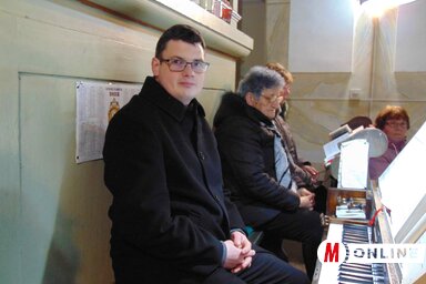 Kocsis József hivatásként tekint a kántorságra/Vidács Hajnalka felvétele