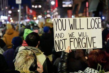 A közlemények szerint Minneapolisban több mint 20 embert állítottak elő (Fotó: Beta/AP/Jen Golbeck)