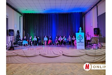 Az évértékelőkel egybekötött műsort Pintér Andrea, a Népkönyvtár igazgatója vezette (Paraczky László felvétele)