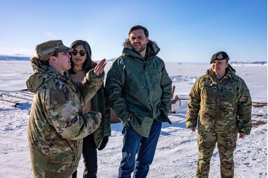 J. D. Vance, az Amerikai Egyesült Államok alelnöke tavaly Grönlandon meglátogatta az amerikai hadsereg bázisát / Fotó: Beta/AP