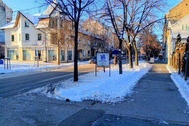 BJK - Magyarkanizsa Fő utcája már a hóesés napján is tiszta, járható volt