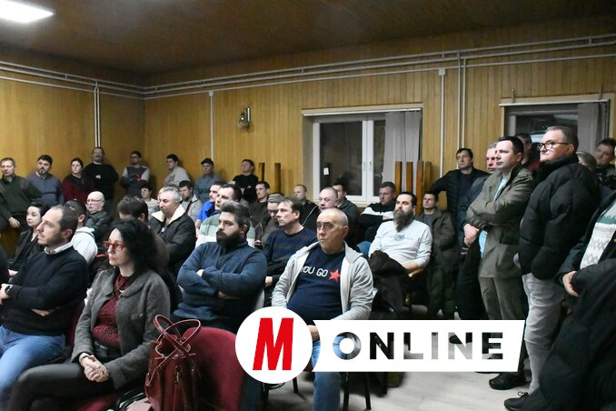 Nagy érdeklődés övezte a lakossági fórumot (Paraczky László felvétele)