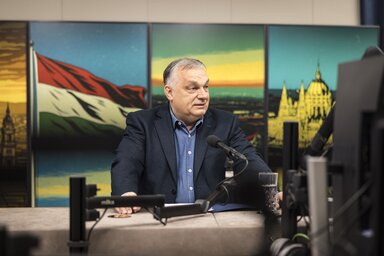 Orbán Viktor a Kossuth rádióban (Fotó:  MTI)