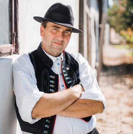 Toldi István Mesefa, a Petőfi Sándor ME elnöke/Mohos Zsófia felvétele