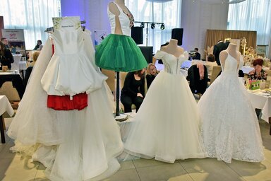 Gergely Árpád - Menyasszonyi ruhából sem volt hiány