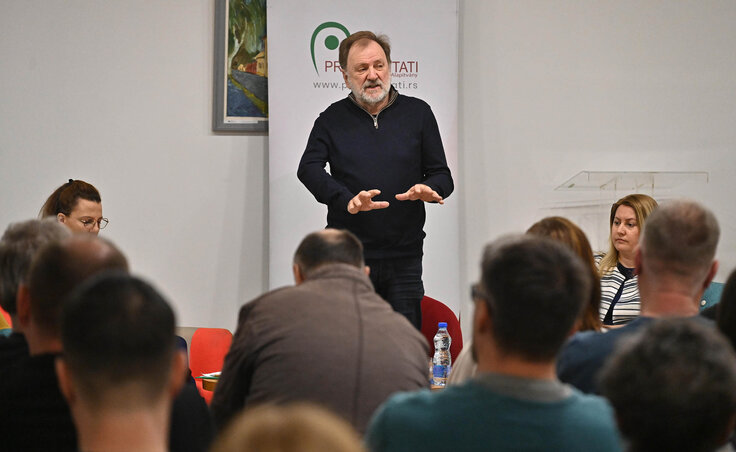 Dr. Nagy Imre a minapi temerini lakossági fórumon (Ótos András felvétele)