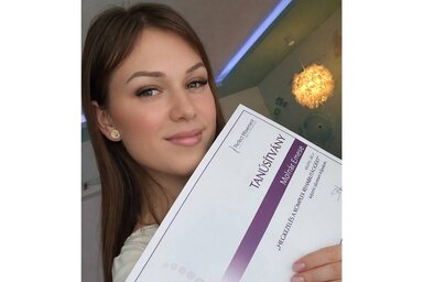 Molnár Emese sikeresen elvégezte a Hegkezelés a komplex rehabilitációért elnevezésű képzést (Fotó: Baby Spa Bečej – BabyLux)