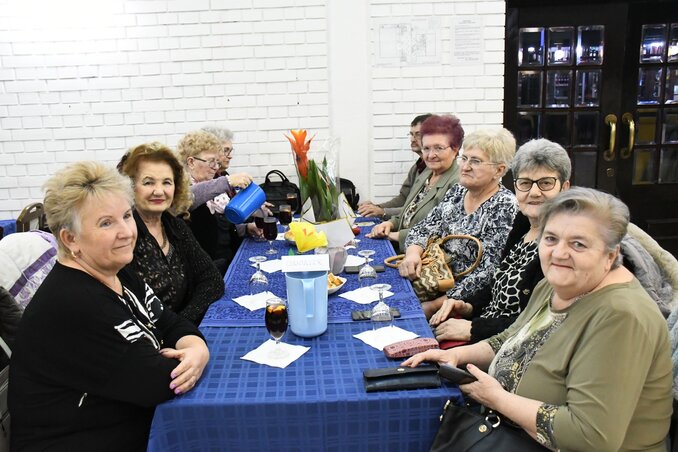 A csantavéri és a csókai kézimunkacsoportok képviselői