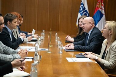 Instagram/anabrnabic