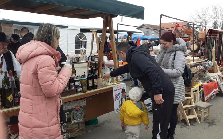 Vásároltak is az emberek