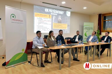 A Prosperitati Alapítvány pályázatai iránt mutatkozott a legnagyobb érdeklődés (Fotó: Gergely Árpád felvétele)