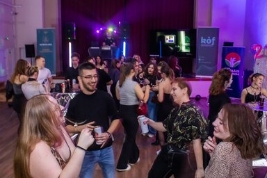 Hangulatfotó a szervezet előző bulijáról (Fotó: Kreatív Ifjúsági Fórum)